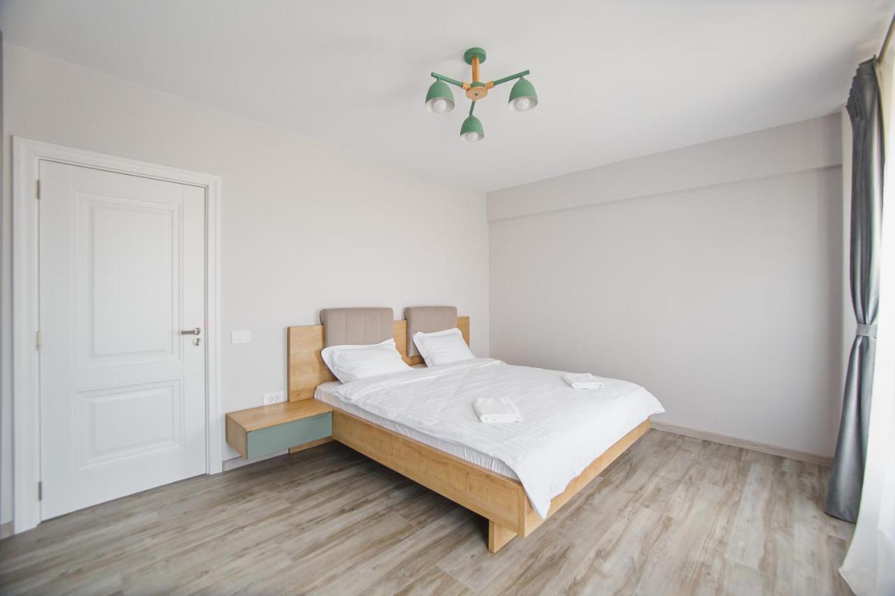 Charming Family Haven Apartamento Oradea Exterior foto