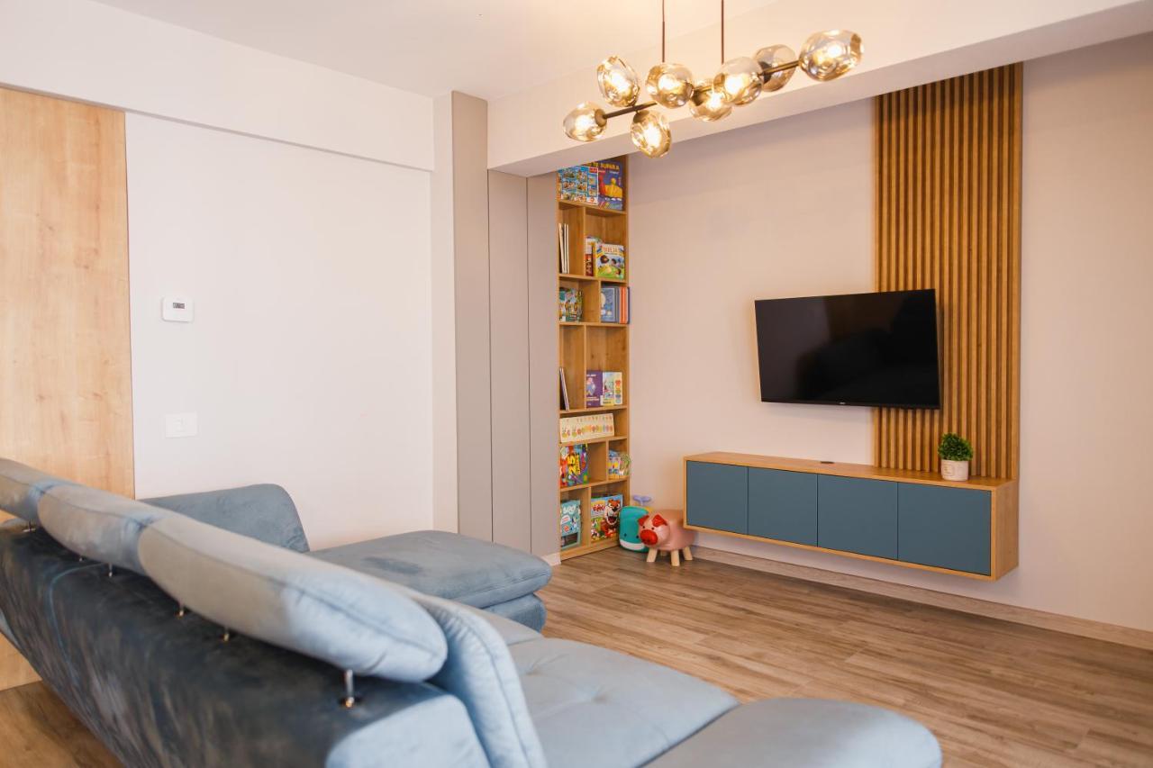 Charming Family Haven Apartamento Oradea Exterior foto