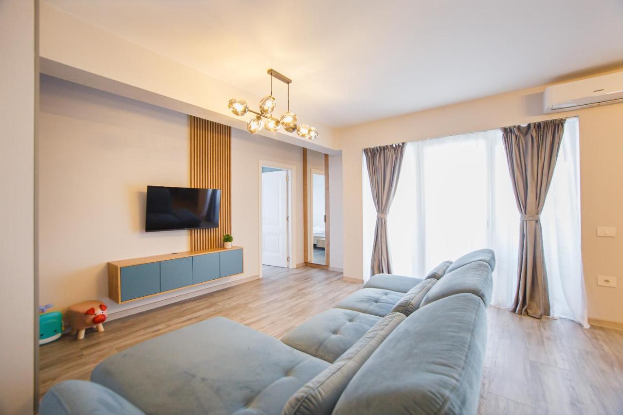 Charming Family Haven Apartamento Oradea Exterior foto